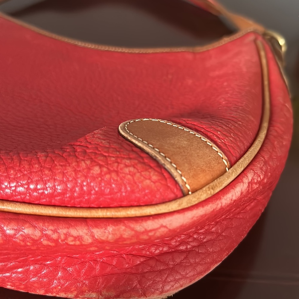 Vintage Dooney & Bourke red purse! - Picture 9 of 15